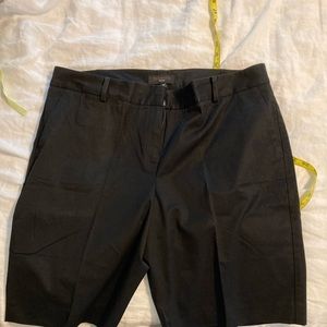 Talbots shorts 16P. Black. NWT